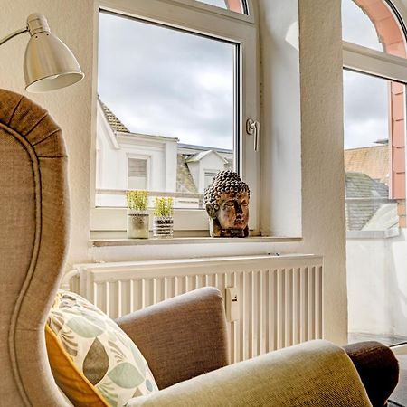 Mittendrin - Apartment Mit 2 Balkonen Sehr Zentral Flensburg Exterior foto